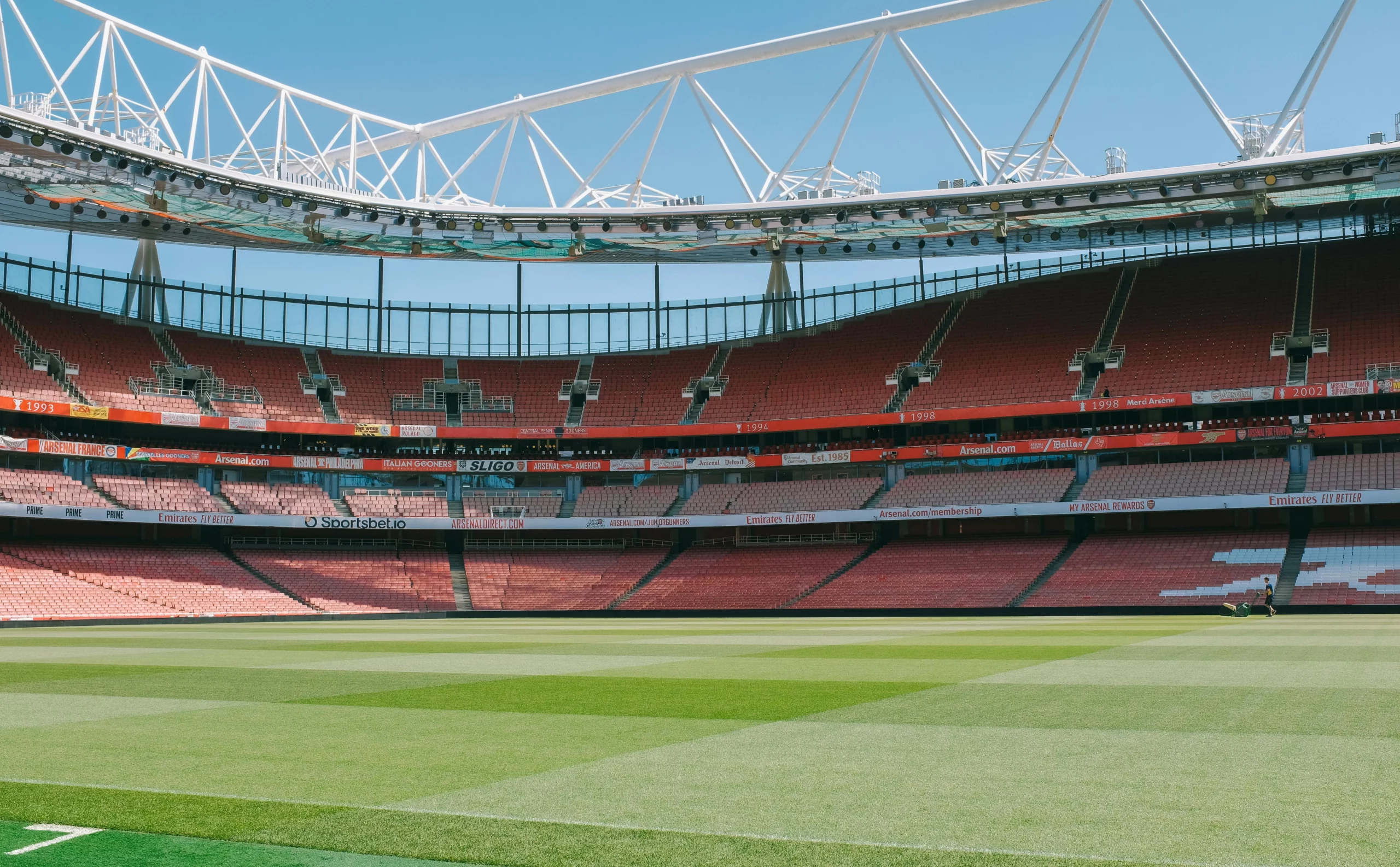 A picture of a football field.