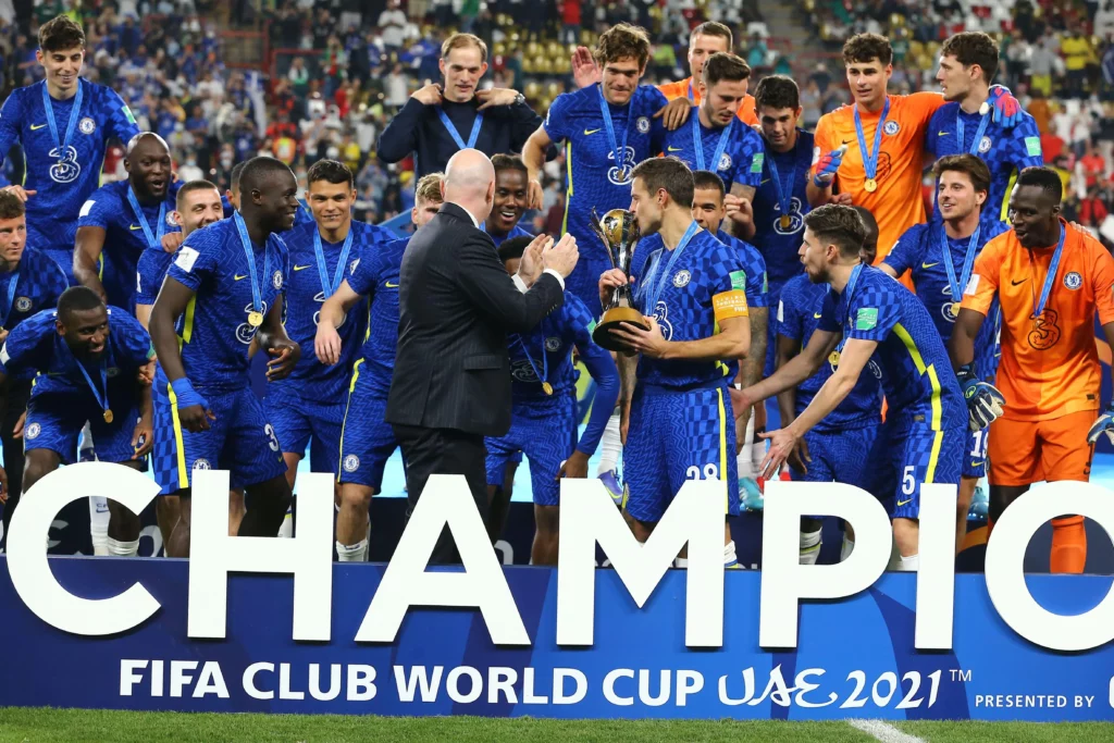 Abu Dhabi, UAE. 12th February 2022; Mohammed Bin Zayed Stadium, Abu Dhabi, UAE; Club World Cup Final, Chelsea versus Palmeiras; Gianni Infantino of FIFA and César Azpilicueta of Chelsea